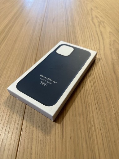 Zdjęcie oferty: Etui skórzane iPhone 12 Pro Max, oryginalne Apple