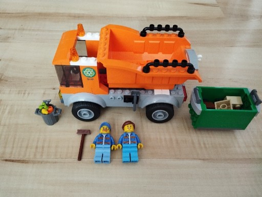 Zdjęcie oferty: Lego City Śmieciarka 60220