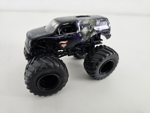 Zdjęcie oferty: Samochodzik Monster Jam Hot Wheels (Mohawk Warrior