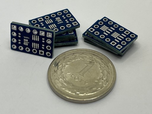 Zdjęcie oferty: Płytka mini PCB uniwersalna prototypowa niebieska