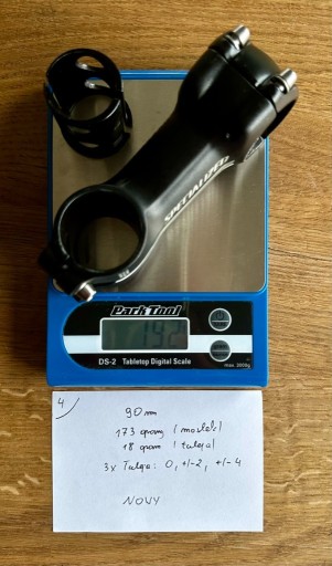 Zdjęcie oferty: Mostek Specialized 90mm+tuleje 0,+/-2,+/-4 (NOWY)