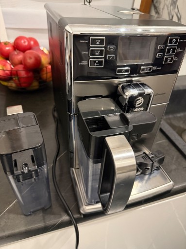 Zdjęcie oferty: Automatyczny ekspres ciśnieniowy Saeco