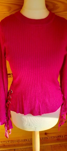 Zdjęcie oferty: Fantazyjny różowy sweter
