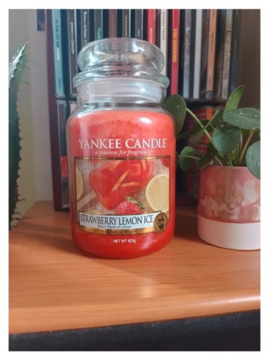 Zdjęcie oferty: świeca Yankee Candle strawberry lemon ice 623g