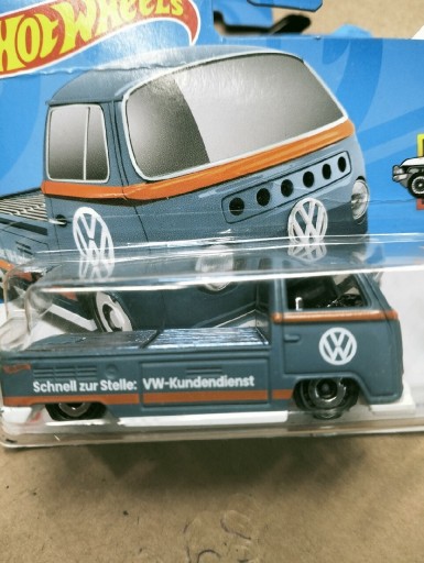 Zdjęcie oferty: Hot Wheels volkswagen T2 pickup resorek autko nowy 