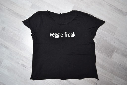Zdjęcie oferty: Koszulka czarna Veggie Freak XL Sinsay