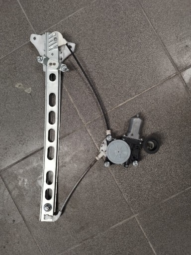 Zdjęcie oferty: Mechanizm szyby lewy przód Suzuki Swift MK7 10-17