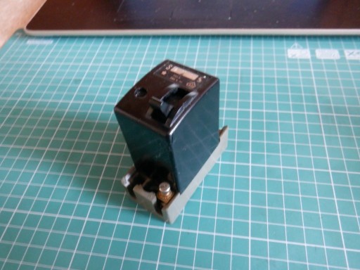 Zdjęcie oferty: wyłącznik termiczny 10A retro