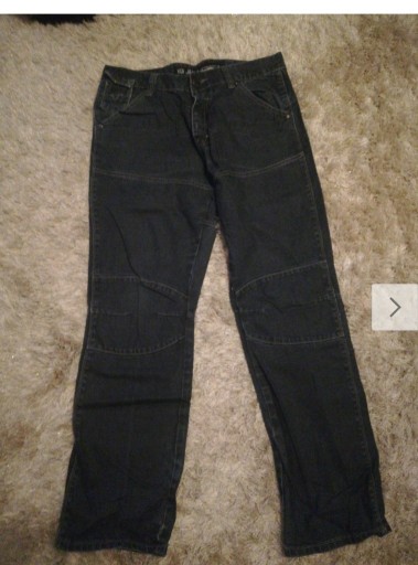 Zdjęcie oferty: Spodnie męskie jeansowe 34
