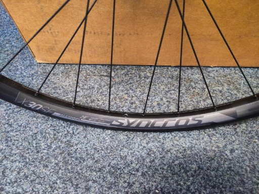 Zdjęcie oferty: Koła syncros X30SE 29 kpl z tarczami RT 64