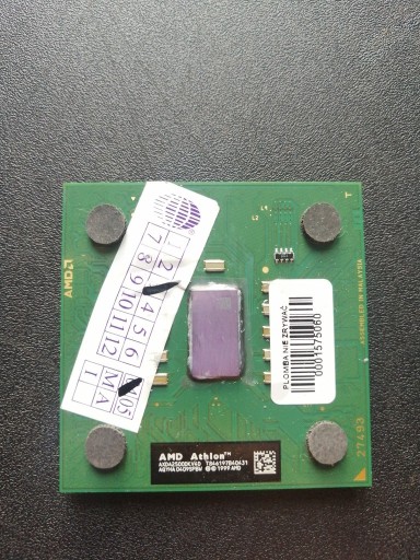 Zdjęcie oferty: Procesor AMD Athlon XP 2500+ (333FSB) AXD2500KV4D