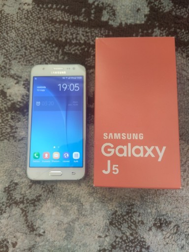 Zdjęcie oferty: Samsung Galaxy J5