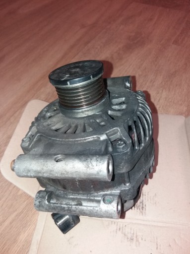 Zdjęcie oferty: Alternator Citroen Peugeot