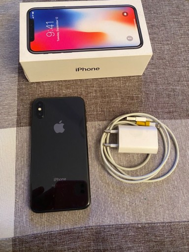 Zdjęcie oferty: IPHONE X SPACE GREY 64GB ZESTAW