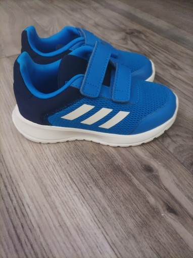 Zdjęcie oferty: Nowe buty dziecięce Adidas 