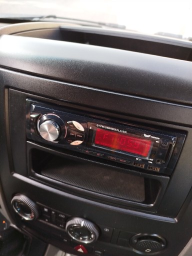 Zdjęcie oferty: Radio samochodowe Vordon USB Sd
