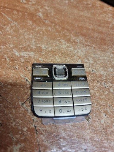 Zdjęcie oferty: Nokia e52 klawiatura Złota nowa