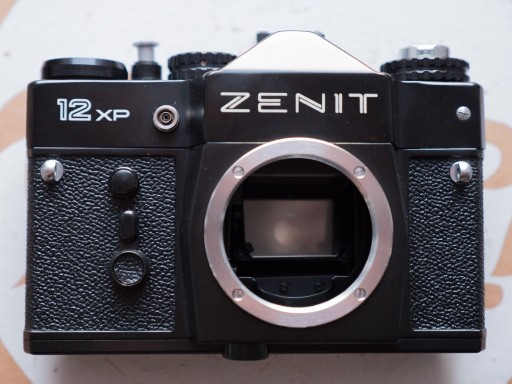 Zdjęcie oferty: Aparat analogowy Zenit 12XP Świetny