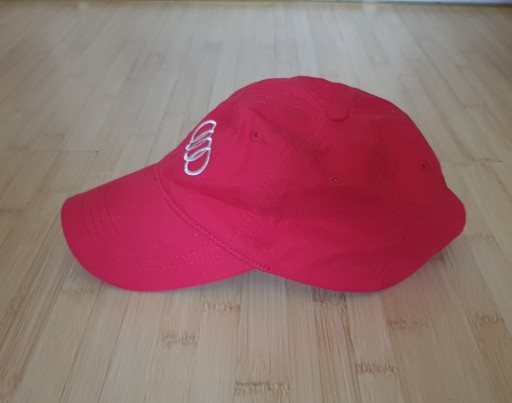 Zdjęcie oferty: Oryginalna czapka z daszkiem Audi 