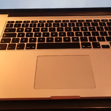 Zdjęcie oferty: Palmrest Macbook Pro 85W magsafe oryginał (mid2014