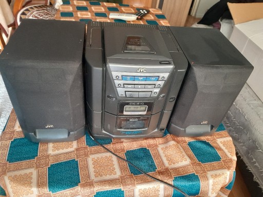 Zdjęcie oferty: Mini wieża Jvc model DX-E10BK+ głośniki Jvc