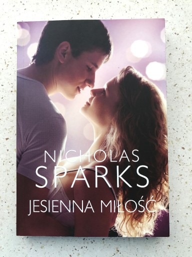 Zdjęcie oferty: Nicholas Sparks "Jesienna miłość"