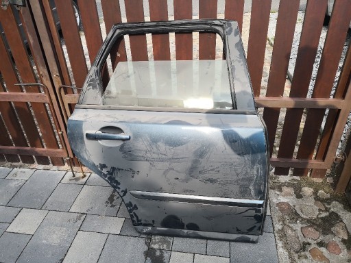 Zdjęcie oferty: Drzwi prawe tylne Volvo V50