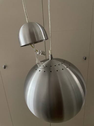 Zdjęcie oferty: Lampa wisząca kula srebrna, średnica 26 cm
