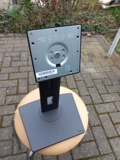 Zdjęcie oferty: Solidna, stabilna podstawa monitora IIYAMA VESA 100X100  wys. 37 cm