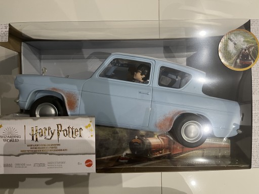 Zdjęcie oferty: Harry Potter latający samochód