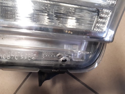 Zdjęcie oferty: Lampy przód dodge durango