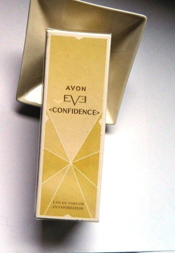 Zdjęcie oferty: Avon Eve Confidence EDP 30 ml