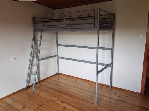 Zdjęcie oferty: Łóżko (ikea)