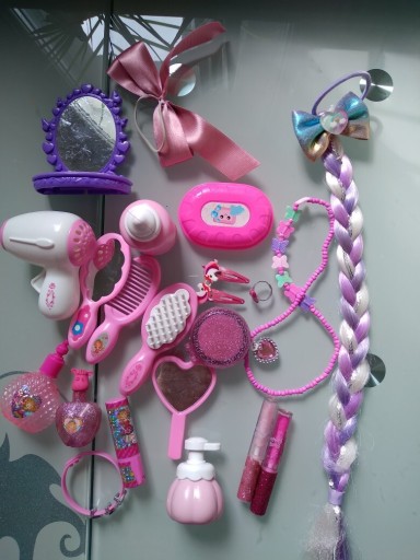 Zdjęcie oferty: Kosmetyki zabawki imitacja dla dziewczynki zestaw