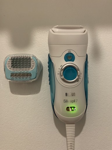 Zdjęcie oferty: Depilator Braun Silk epil 7 jak nowy