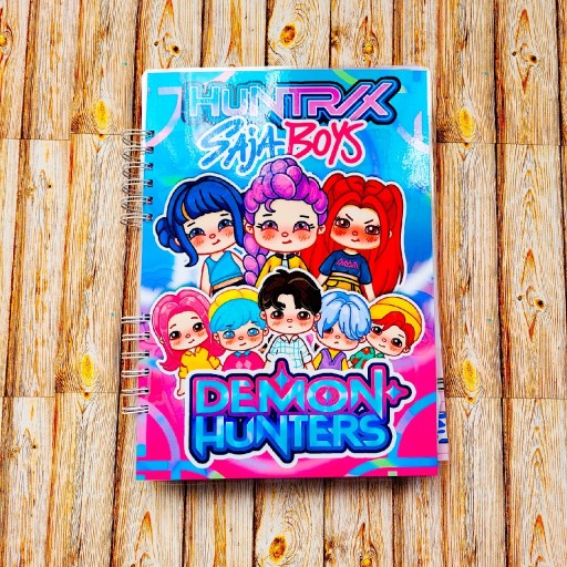 Zdjęcie oferty: Książka na rzepy K-pop Demon Hunters. Lamibook. Huntrix. Toca Boca. Avatar 