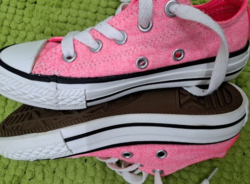 Zdjęcie oferty: buty, trampki Converse, dziecięce, różowe, rozm.28