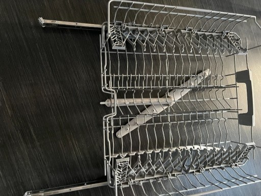 Zdjęcie oferty: koszyk górny z prowadnicami, nowe uchwyty boczne  do zmywarki Candy