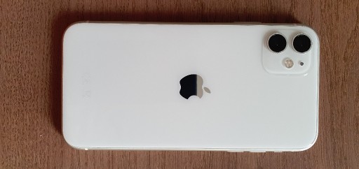 Zdjęcie oferty: Smartfon Apple iPhone 11  128GB biały - nowy ekran