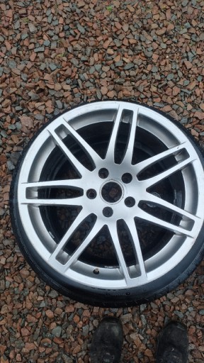 Zdjęcie oferty: Felga aluminiowa 18 cali 5x112 ET42 8jx18