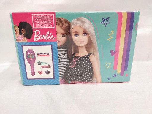 Zdjęcie oferty: Kuferek Z Akcesoriami I Lusterekim Barbie 
