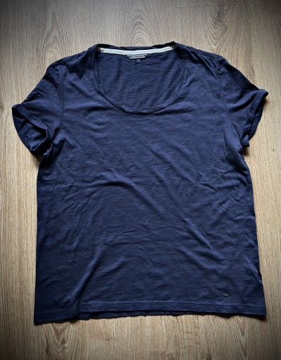 Zdjęcie oferty: T-shirt TOMMY HI LFIGER granatowy L unisex