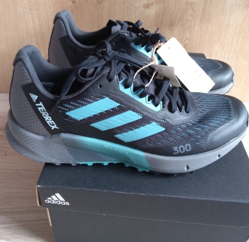 Zdjęcie oferty: Adidas Terrex Agravic Flow H03189 r. 38 2/3