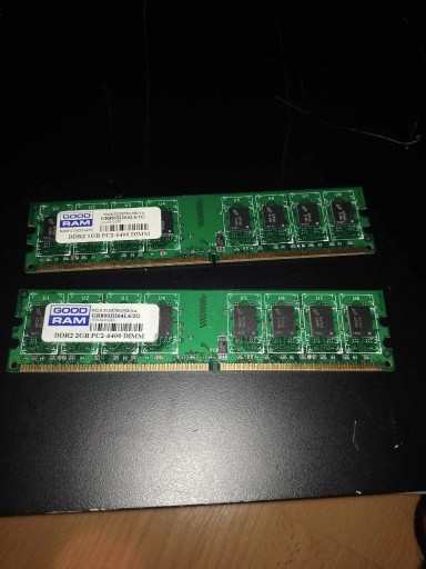 Zdjęcie oferty: Pamięć DDR2 PC2-6400 DIMM 2GB + 1GB