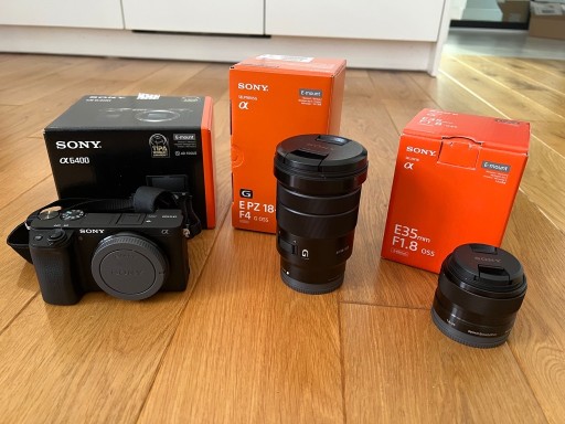 Zdjęcie oferty: Sony A6400 + obiektywy 18-105mm i 35 mm [JAK NOWY]