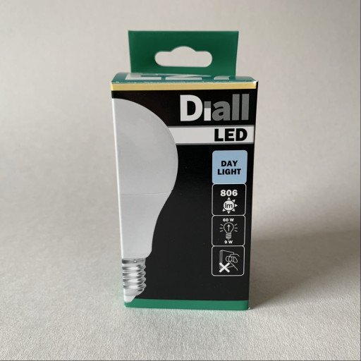Zdjęcie oferty: Żarówka LED Diall 9W = 60W, 806lm, klasa A+, 6500k