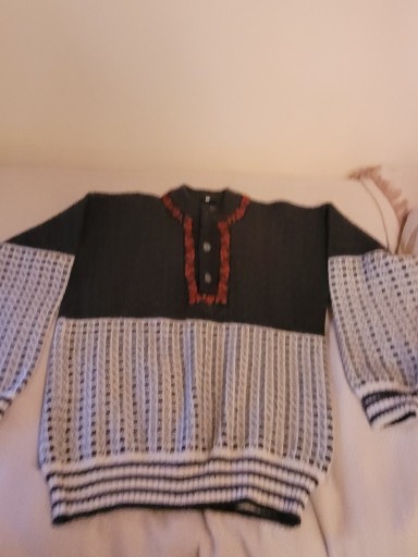 Zdjęcie oferty: Sweter ciepły, wełniany norweski, firmy Norcewool