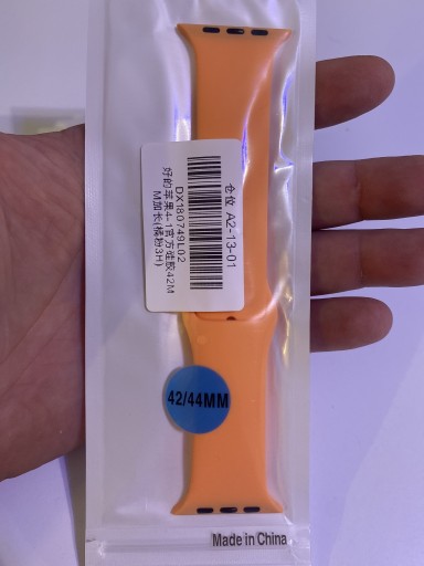 Zdjęcie oferty: Apple Watch 5/SE/6 pasek silikonowy 42/44 mm 