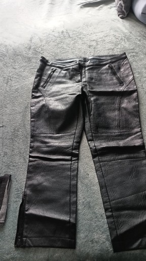 Zdjęcie oferty: Super spodnie bardzo dobry stan 