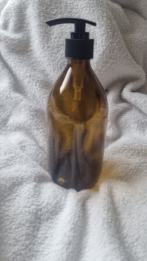 Zdjęcie oferty: Butelka szklana ciemna 0,5 500 ml z pompką brązowa